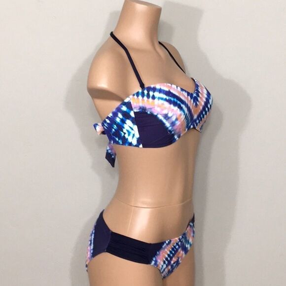 New. Trina Turk Tie Dye bikini. 10-top/8-bottom - Picture 6 of 13